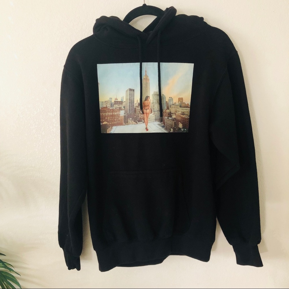 NWOT VMN Black Hoodie